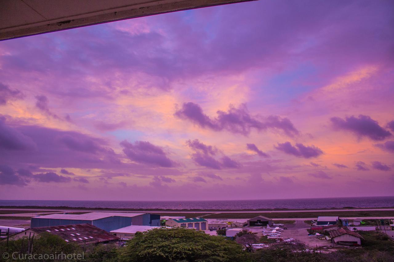 Curacao Airport Hotel Willemstad Exterior foto